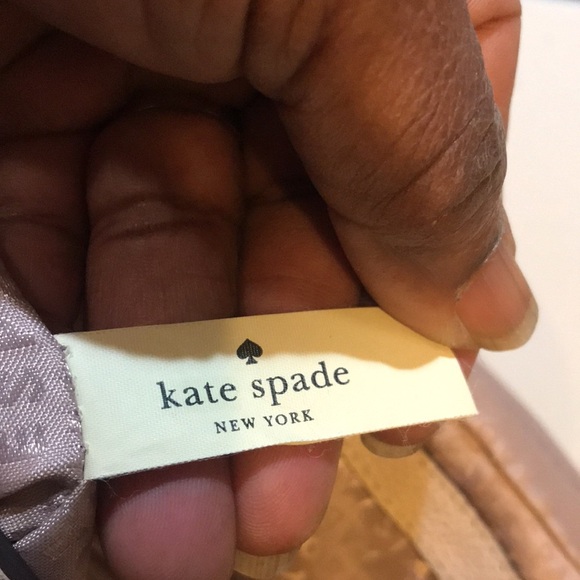 Kate Spade Cream Pebble Leather Pre-Owned Shoulder Bag w/Chainlink Detailing - Picture 9 of 16